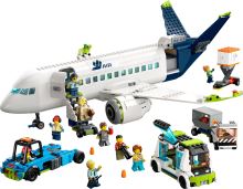 LEGO® City 60367 Potniško letalo (2)