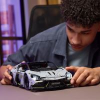 LEGO® Technic 42214 Superšportni avtomobil Lamborghini Revuelto (1)