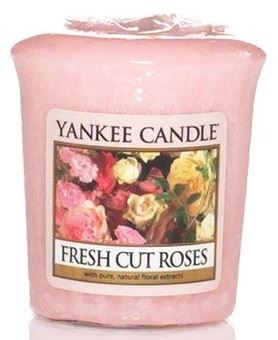 Yankee Candle Fresh Cut Roses votivna sveča 49 g