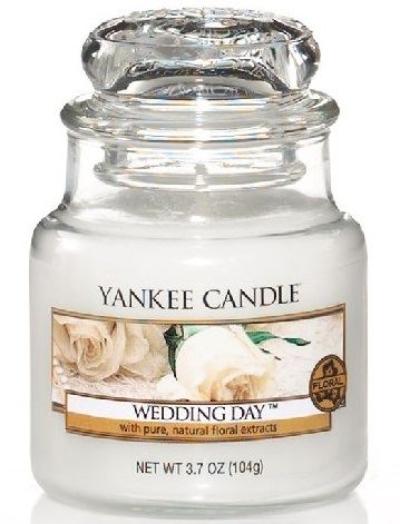 Yankee Candle Wedding Day dišeča sveča 104 g